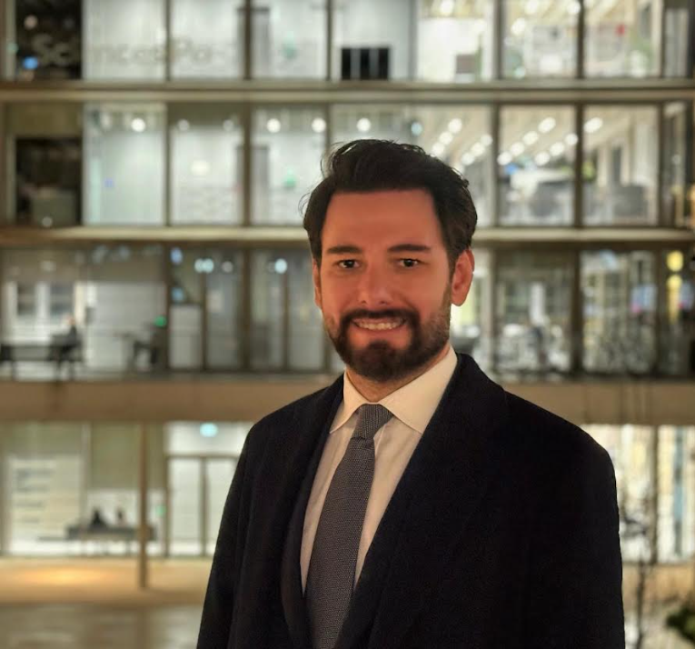Doç. Dr. Erman EROĞLU