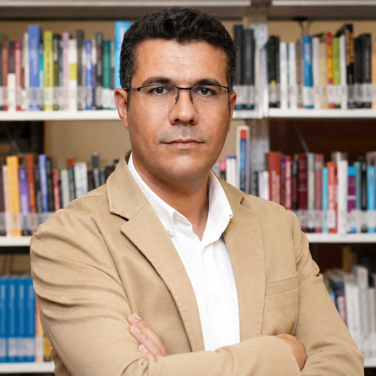 Doç. Dr. İzzet ARI
